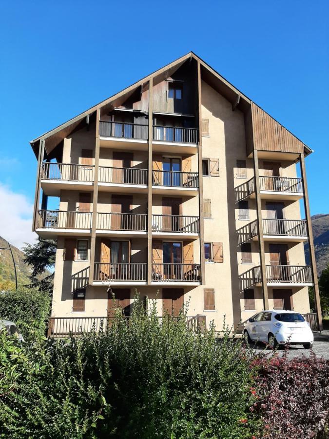 Appartement Avec Vue Sur La Montagne Bagnères-de-Luchon エクステリア 写真